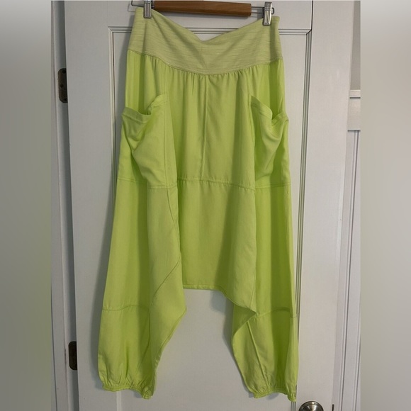 Free People Movement Give Your All Harem Joggers - Picture 4 of 5